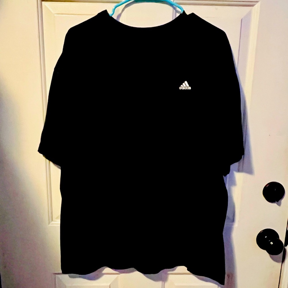 Adidas t shirt